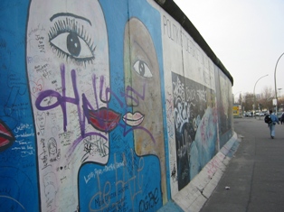 Berlijnse muur bij East side Gallery